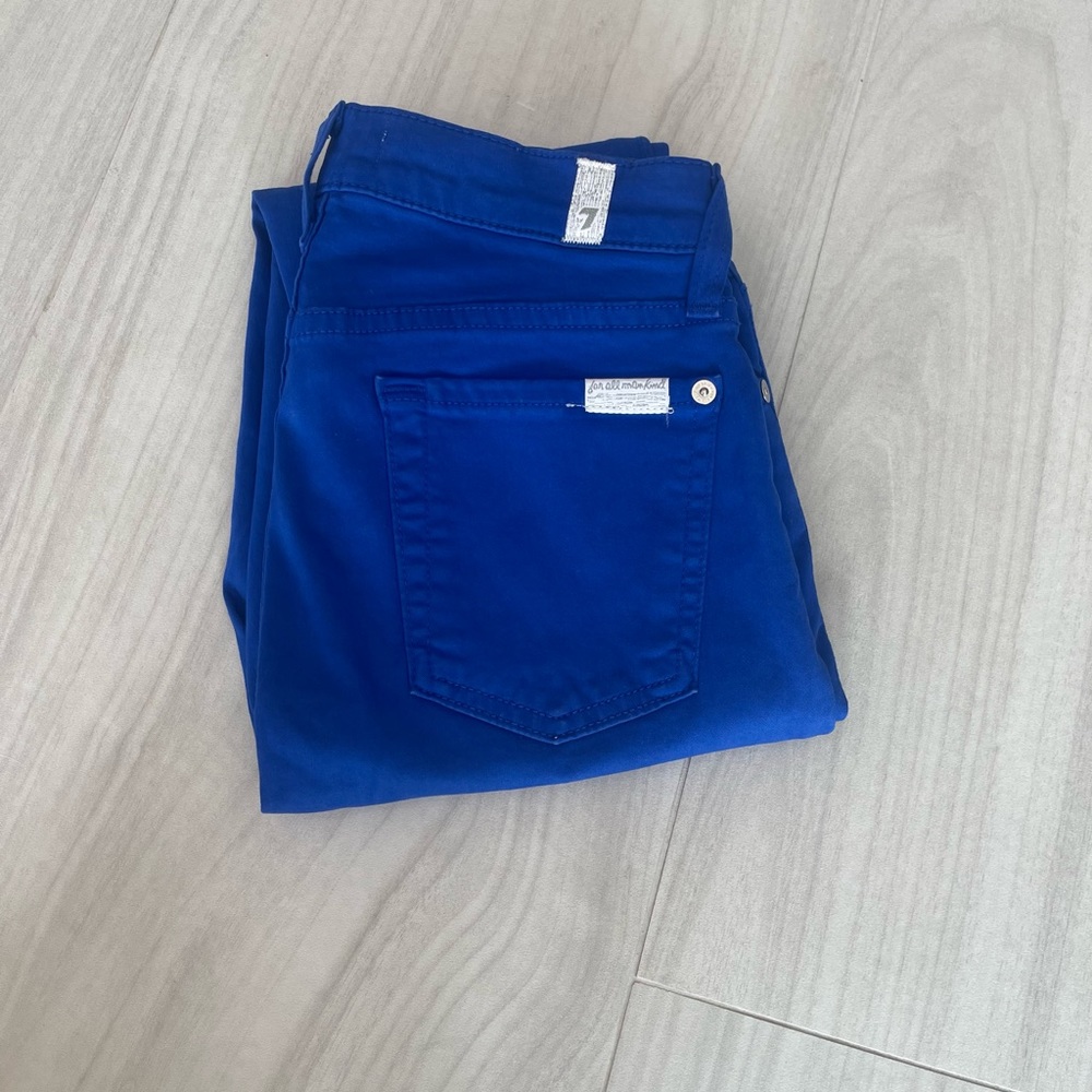 Cobalt blue skinny mid rise 7 for all mankind jeans. Size 25